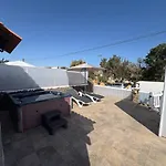 2 Jacuzzis,10 People,villa,nearby Beach,terrace Βίλα